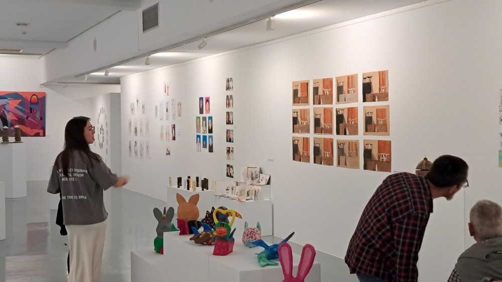 Ikusgai dago Eibar BHI-ko ikasleen "Lanaren fruitua" erakusketa