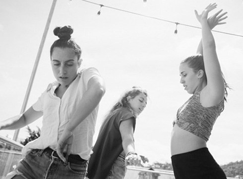 Ikuskizuna estreinatuko du Saray Garziak bere dantza konpainiarekin, zuzenean eta online