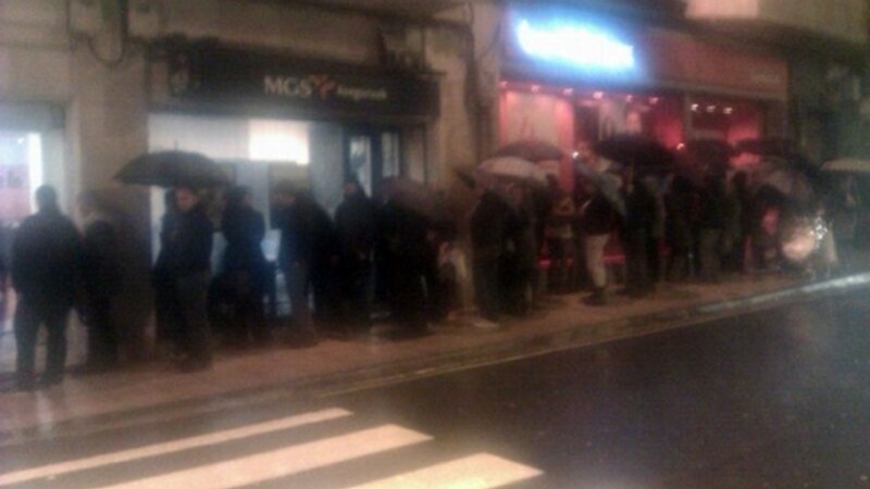 Ilara luzea Leo Harlem ikusteko sarrerak erosteko