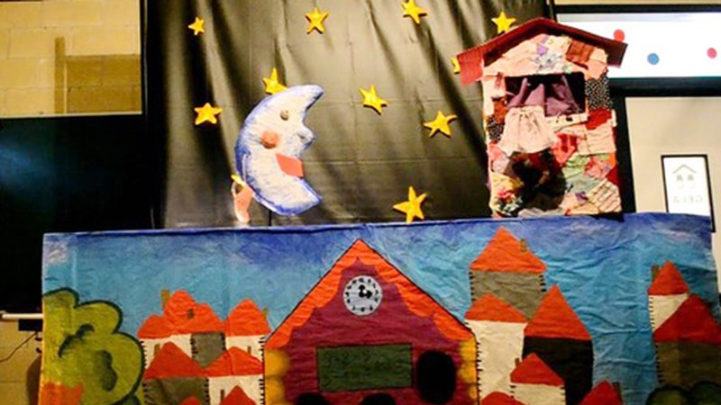 “Ilargia nahi dut” txotxongiloen saioa ikusi ahal izango da bihar Coliseo antzokian