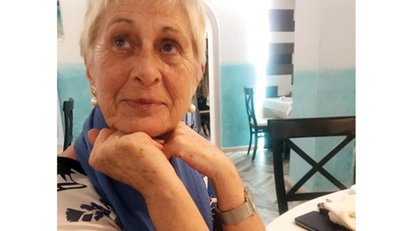 Elena Barrena Osoro (historialaria): “Iluntzat dugun Erdi Aroan egindako bideetatik hasi zen antolatzen gaurko Eibar”