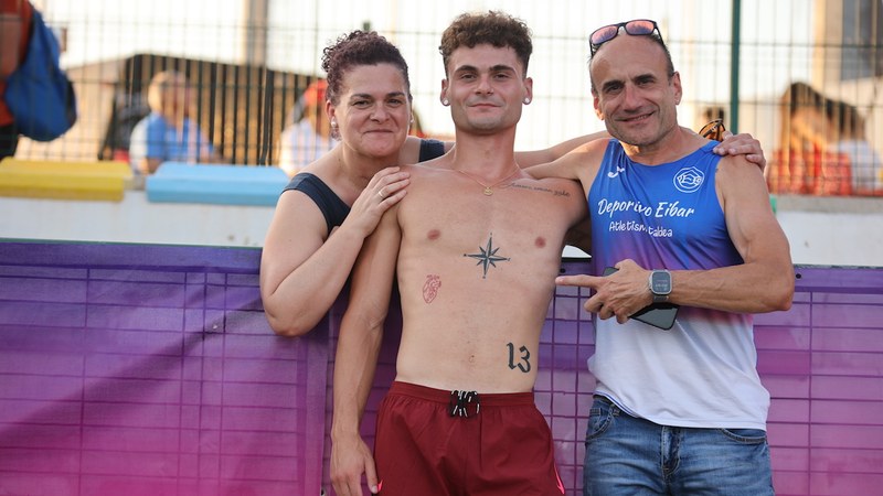 Imanol Egidazu eta Raquel de Diego: “Atletismoan bidea egitea zaila da, horregatik dira garrantzitsuak ikasketak”