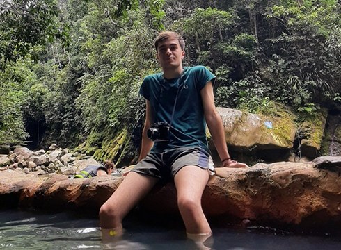 Iñaki Azkue: “Peru herrialde gobernaezina da eta kongresuak herrialdea bahituta dauka”