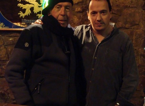 Iñaki Salvador, musikaria: "Mikelen abestiek bereziki motibatua sentiarazten naute"