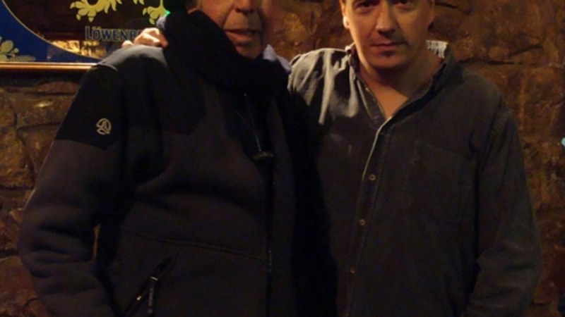 Iñaki Salvador, musikaria: "Mikelen abestiek bereziki motibatua sentiarazten naute"