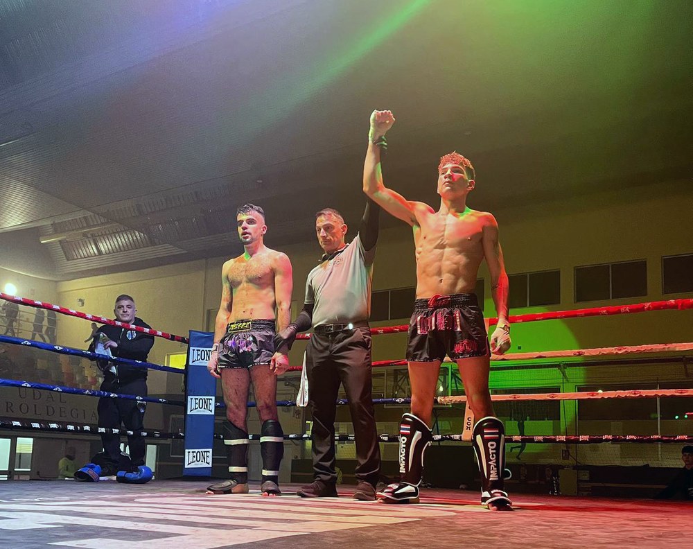 Inda Team-eko John Nuñez Barakaldoko K1 eta kick-boxing Apocalipsis jaialdian irabazle