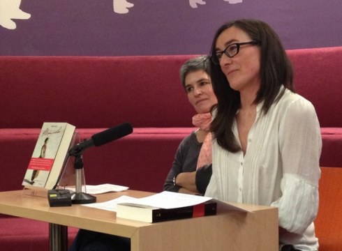 Inma Roiz idazleak "Manuela" eleberria aurkeztuko du liburutegian