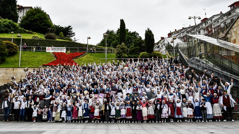 Giro ezinhobean ospatu dute aurtengo Euskal Jaia