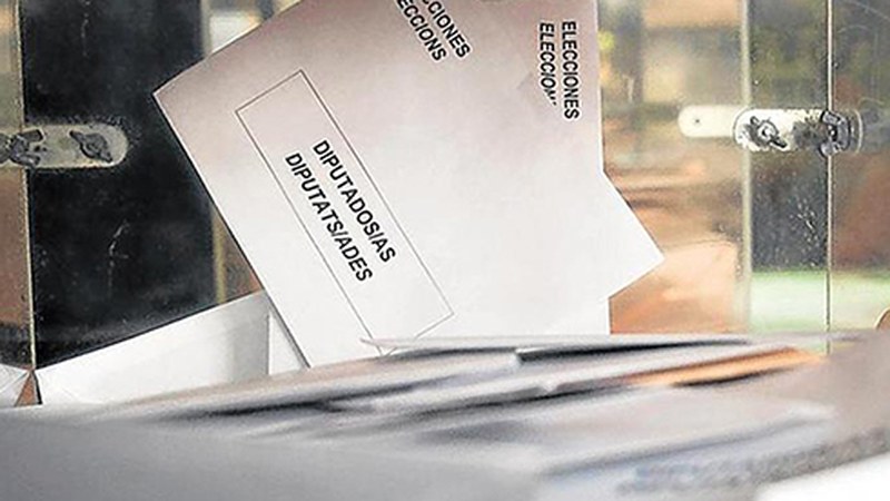 Internet bidez jarraituko ditugu domekako hauteskundeak, Eibarko emaitzei arreta berezia ipinita