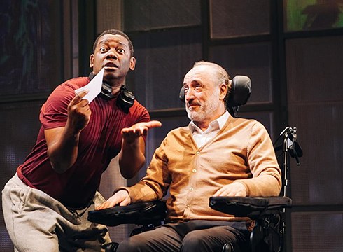 “Intocables” antzezlana taularatuko dute gaur iluntzean Coliseoan