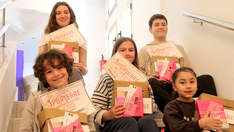 Ipurterre literatura lehiaketako sariak banatu dituzte gaur goizean