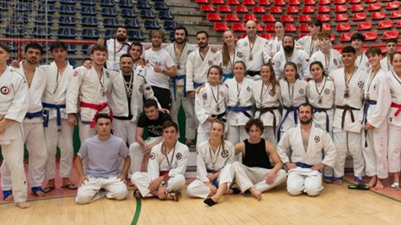 Ipurua kiroldegian jokatutako “Eibar Hiria” jiu-jitsuko Espainiako Kopako zazpigarren edizioak arrakasta izan zuen