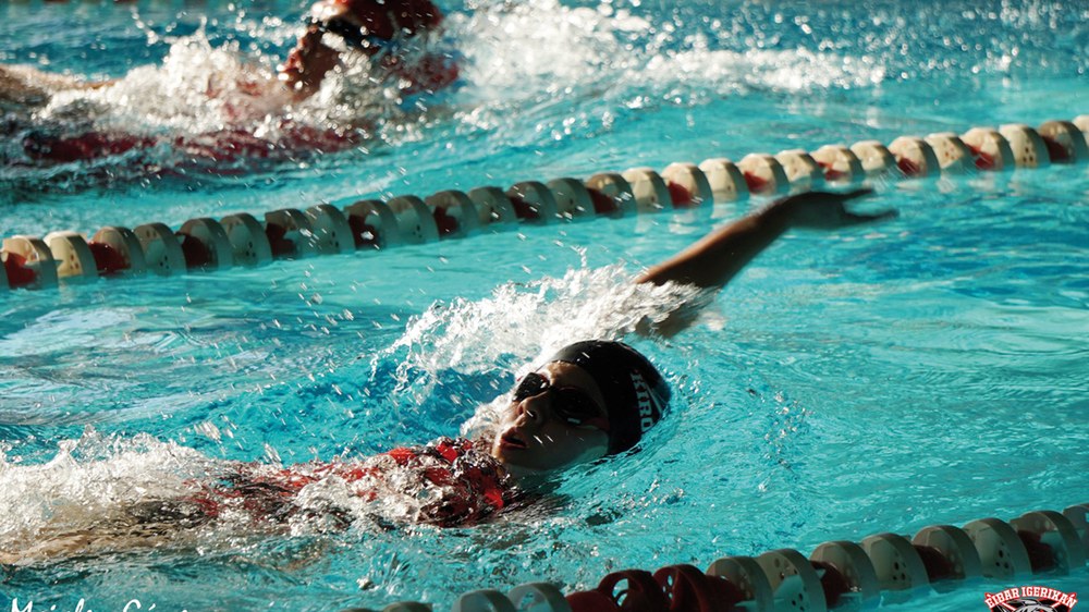 Ipuruako igerilekua itxita egongo da zapatu arratsaldean