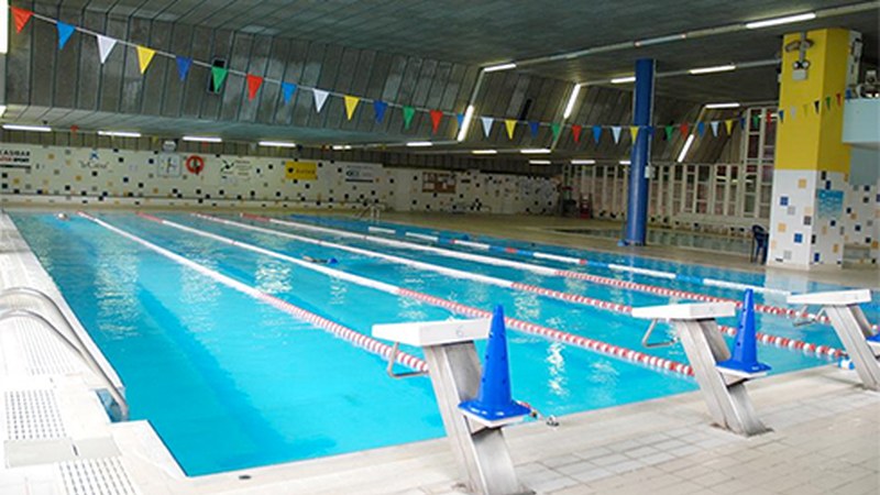 Ipuruako igerilekua itxita egongo da zapatu arratsaldean