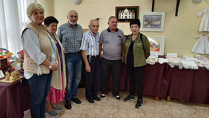 Ipuruako jubilatuen lanak domekara arte egongo dira ikusgai