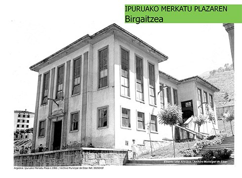 Ipuruako merkatu plazari buruz biharko deituta zegoen bilera atzeratu egin dute, koronabirusarengatik Ipuruako merkatu plazari buruz biharko deituta zegoen bilera atzeratu egin dute, koronabirusarengatik