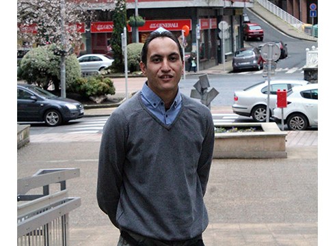 Iran eta Euskal Herria, bi herrialde ditu Behroozek