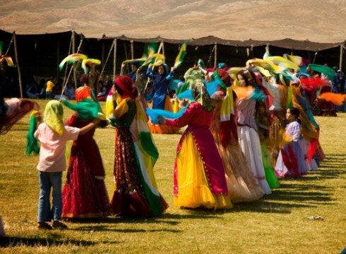 Irani buruzko diaporama emanaldia gaur gauean
