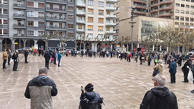 Iraunkortasun Faktorearen kontra protesta egiteko manifestazioa hasiko da gaur 12:00etan Untzagan