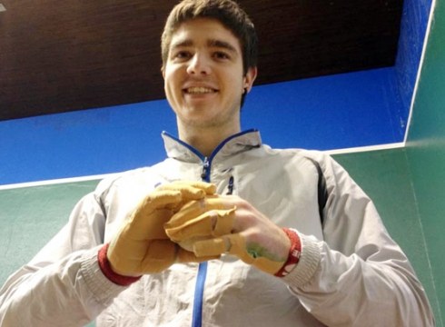 Irribarriak profesionaletan debutatuko du domekan Astelenan