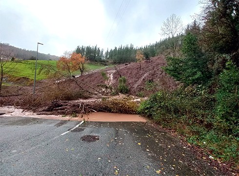 [IRUDIAK] Azken egunotako euriak kalteak eragin ditu herrian