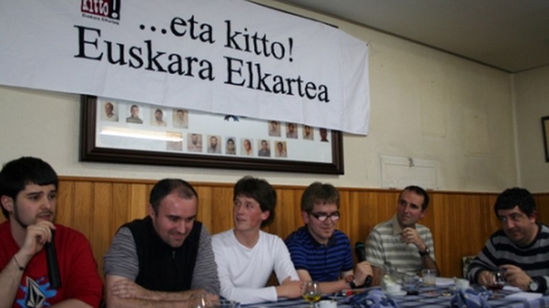 Irun eta Eibarko bertsolariak aurrez aurre