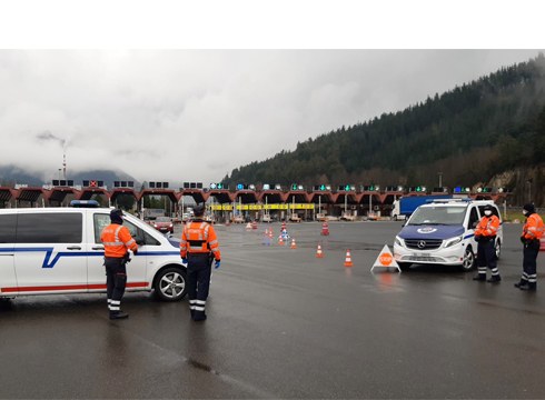 1.194 isun jarri dituzte asteburuan Euskadin osasun-araudia ez betetzeagatik