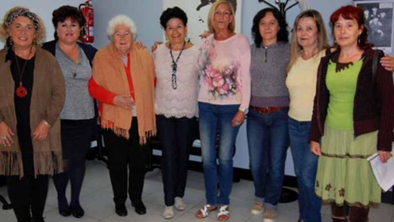 Itzamna akademiako poesia saioak bueltan