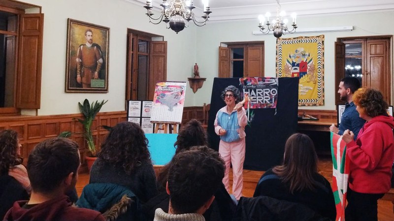 Itziar Saenz de Ojer: “Korrika bizi dugun jende asko gaude, oso ekimen garrantzitsua da eta hori azpimarratu nahi nuen”