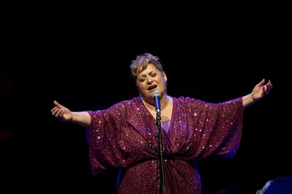 Itziar Yague, abeslaria: “Bessie Smithen kantatzeko modua hain zen pertsonala, besteok egin dezakegun gauza bakarra mirestea dela”