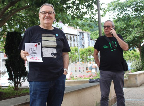 Ixidro Gabirondo eta Iñigo Muñoa (Sare Herritarrak): “Oso gogorra da bisitak berriro noiz hasiko diren ez jakitea