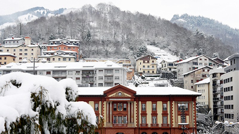 Izozteak eta elurra itsas mailan astebururako Euskadin