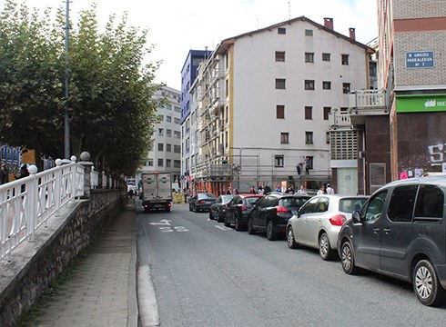 Jaiak direla eta, zapatutik domekara Urkizun errepidea moztuta egongo da Bizkaiko noranzkoan