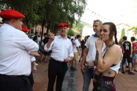 Jaiak ez du etenik