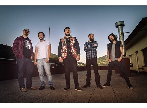 Jaietako lehen akordeak