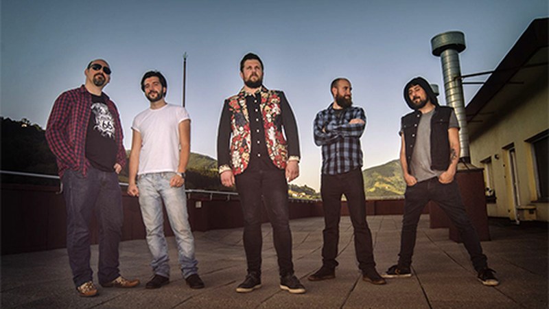 Jaietako lehen akordeak