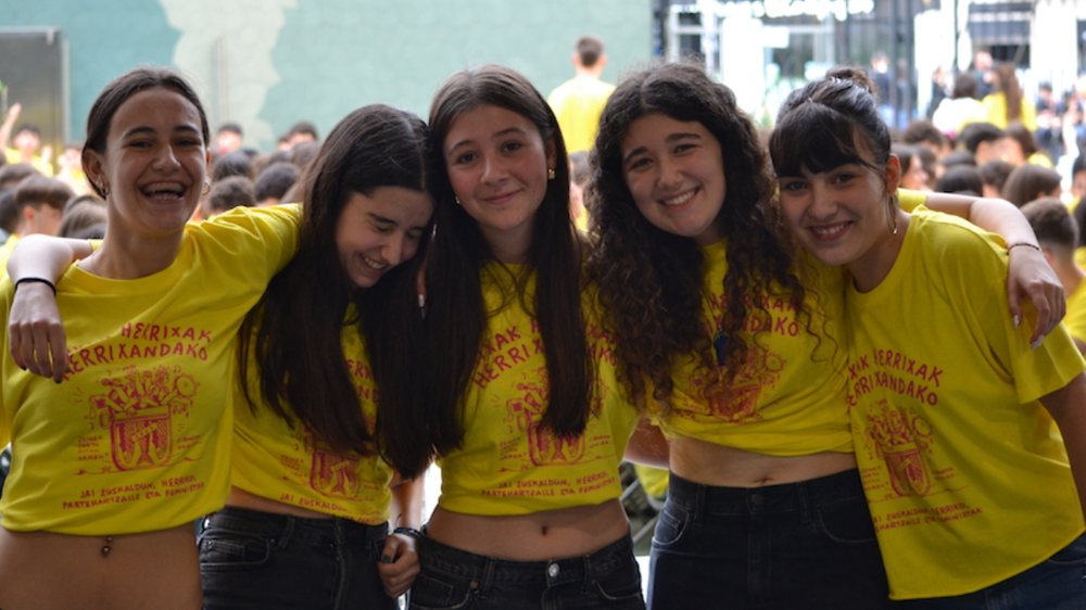 Jaixak Herrixak Herrixandakok Sanjuanetako Gazte Eguneko kamiseta lehiaketa antolatu du