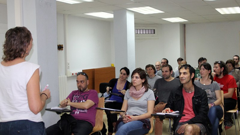 Jakinmina piztu zuen "Ortua balkoian" hitzaldiak