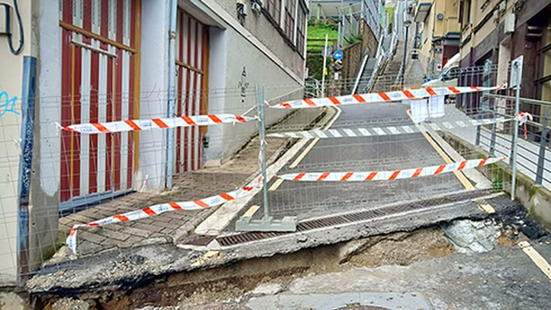 Jardiñeta kaletik Pagaegi eta Muzategi kaleetarako sarbidea itxita dago, lanengatik