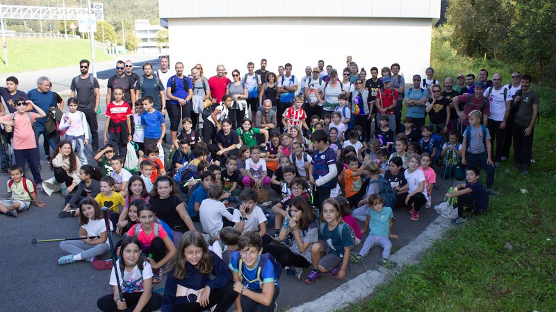 Jardunaldi Mikologikoekin eman zaio hasiera Haurren Mendi Irteeren ikasturte berriari