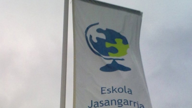 Jaurlaritzak Eskola Jasangarriaren Ziurtagiria eman dio Mogel Isasi ikastetxeari