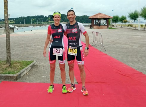 Jaz-eko Zubizarretak eta Ledesmak lan bikaina egin zuten Legutioko triatloian