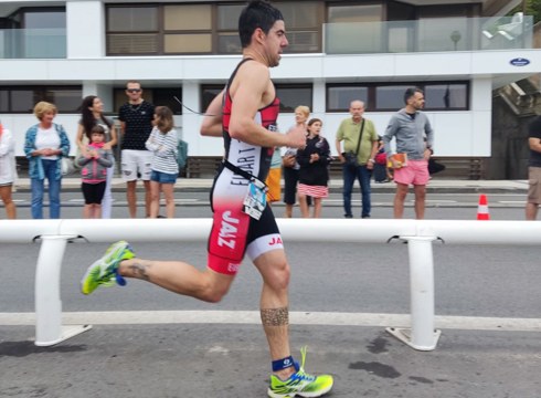 JAZeko bi ordezkarik hartu zuten parte Pello Osoro bosgarren izan zen Onditz Memorialean
