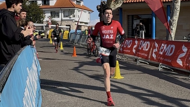 JAZeko Higuera 14.a izan zen Galizanoko Duatloian