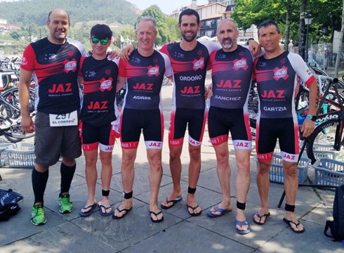 JAZeko Miguel Ledesma Top 10ean sartu zen Lekeitioko triatloian