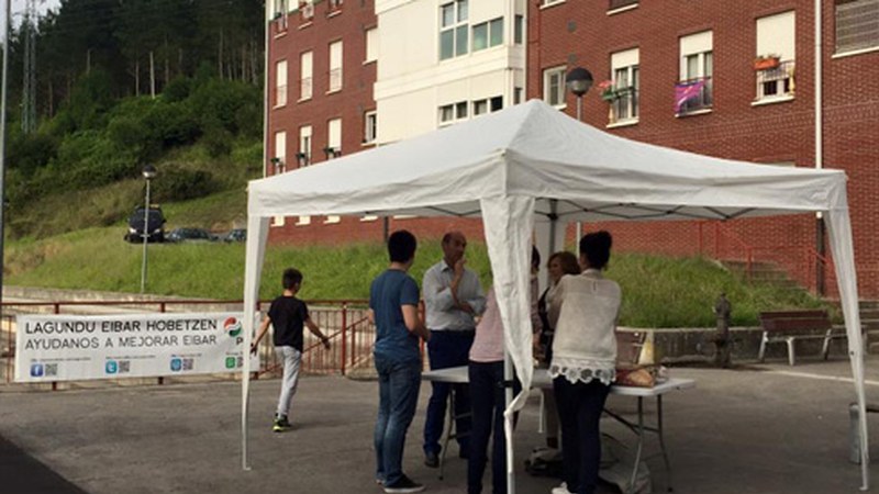 Jeltzaleek herritarren proposamenak jasotzeko mahaia ipiniko dute bihar Jardiñetan