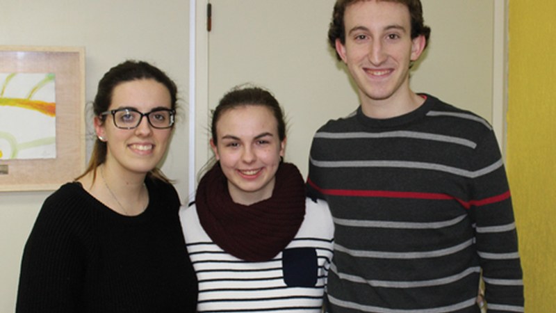 Jende Xumea taldeko kideak: «Boliviako errealitatea ezagutzeko eta laguntzeko irrikitan gaude»