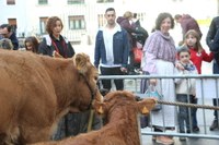 Jendetza ibili da aurtengo San Andres Azokan