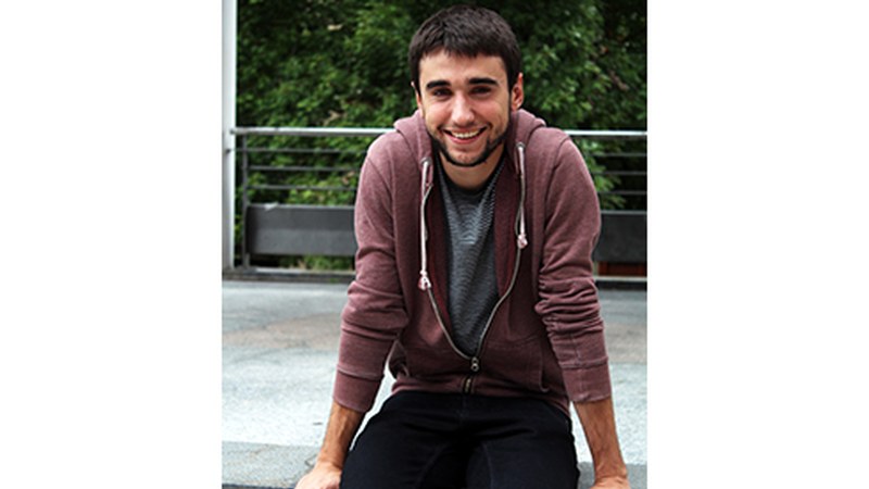 Jokin Bergara, bertsolaria: “Oso garrantzitsua da bertsolaritza gaztetuago eta berrituago bat herrira ekartzea”