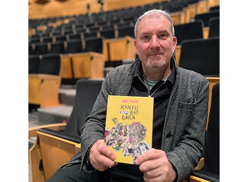 Jon Maia: “Jendeari ikusarazi nahi nion, oso txikiak izan arren, oso handia den historia baten parte garela”